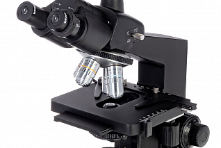 Микроскоп Levenhuk D870T тринокуляр