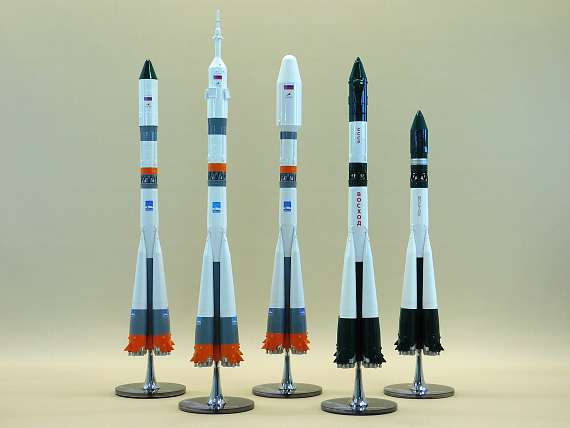 Коллекция моделей ракет носителей на базе Р7 (М1:100)