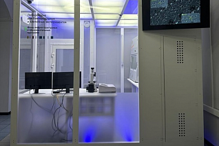 Лаборатория бактериальных экспериментов для сбора баз данных