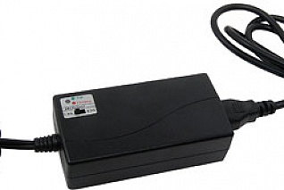 Зарядное устройство к аккумуляторной NiMH батарее. (12В) TETRIX