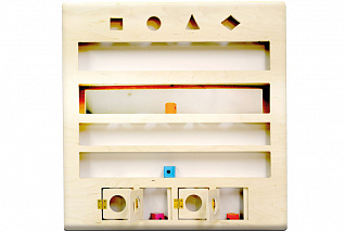 Настенный модуль Монтессори Объемные тела и зеркала