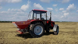 Разбрасыватель GRACH 1000