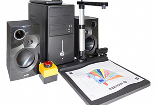 Полный комплект с проектором, реакция на касания